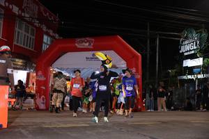 BIB: 3415
                            <button type="button" onclick="openModal(26263458)" class="btn btn-primary btn-sm float-right btn-popup" data-toggle="modal" data-target=".modal-high-quality">
                        <i class="fas fa-shopping-cart"></i> Add to Cart
                    </button>
                                            <button type="button" onclick="isThisMe(26263458, true)" class="btn btn-success btn-sm float-right btn-popup btn-isme hidden" data-toggle="tooltip" data-placement="bottom" title="นี่คือรูปของคุณใช่ไหม คลิกที่นี่เพื่อเอาเข้าอัลบั้ม">
                        <i class="fas fa-plus"></i> Add to album
                    </button>
                    <button type="button" onclick="isThisMe(26263458, false)" class="btn btn-warning btn-sm float-right btn-popup btn-isnotme hidden">
                        <i class="fas fa-ban"></i> Remove from album
                    </button>